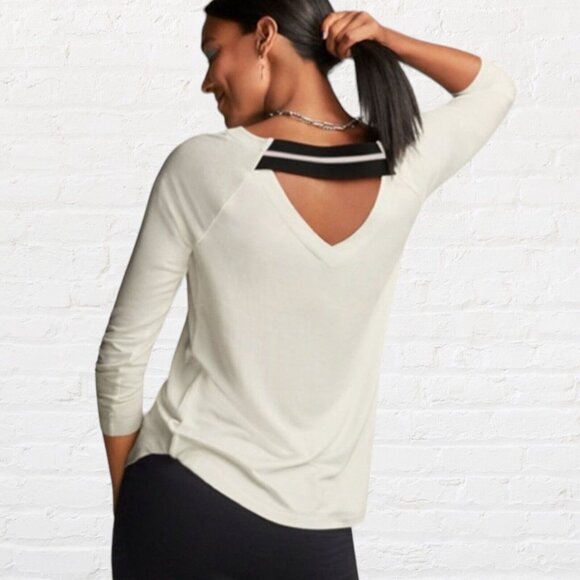 Cabi Around The Clock Center Womens S Low Cut Pullover Stretch White Black Top - Picture 1 of 10
